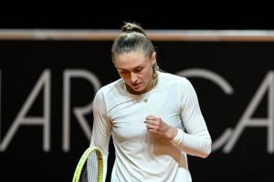Александра Саснович потерпела поражение от россиянки Мирры Андреевой (1:6, 3:6)