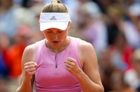 Александра Саснович вышла в полуфинал парного разряда турнира WTA-250