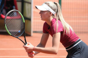 Алена Фалей вышла в четвертьфинал турнира ITF в Китае 
