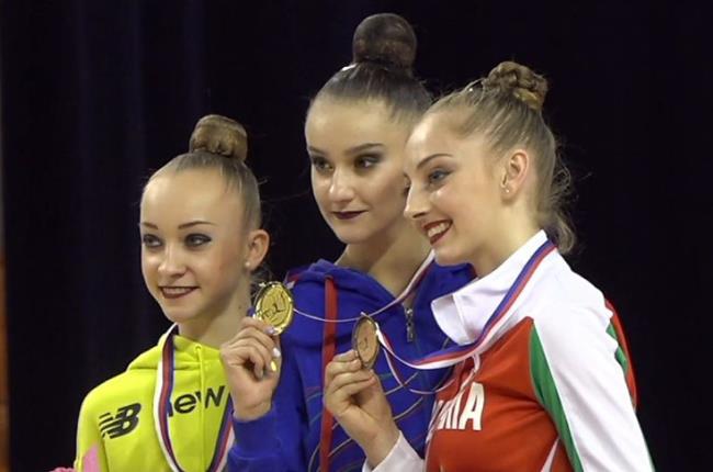 Алина Горносько выиграла золото турнира Гран-при по художественной гимнастике в Брно