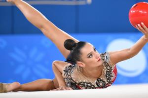 Алина Горносько завоевала золото в упражнении с мячом на «Кубке «Небесная грация»