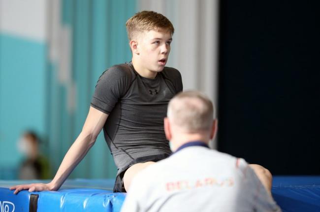 Андрей Буйлов и Яна Лебедева – чемпионы Беларуси по прыжкам на батуте