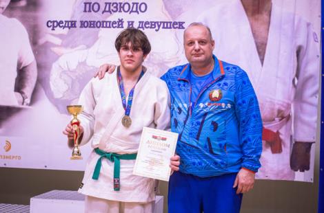 Артём Ковтюх - чемпион мира по самбо среди юношей
