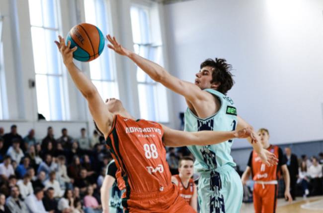 Баскетболисты «МИНСКА» победили «Локомотив-Кубань» в Единой молодежной лиге ВТБ