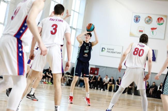 Баскетболисты «МИНСКА» уступили в овертайме ЦСКА в регулярном чемпионате Единой молодежной лиги ВТБ