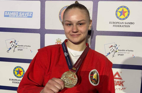 Белоруска Дарья Новицкая выиграла золото чемпионата Европы по самбо среди молодежи  