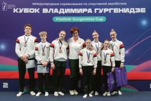 Белорусские акробаты блистательно выступили на Кубке заслуженного тренера СССР Владимира Гургенидзе по спортивной акробатике.
