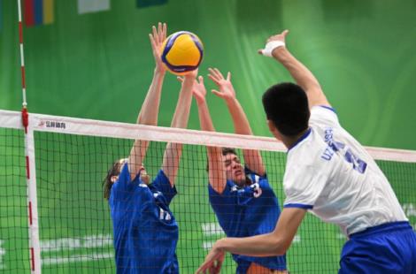 Белорусские волейболисты вышли в финал турнира на играх «Дети Азии»