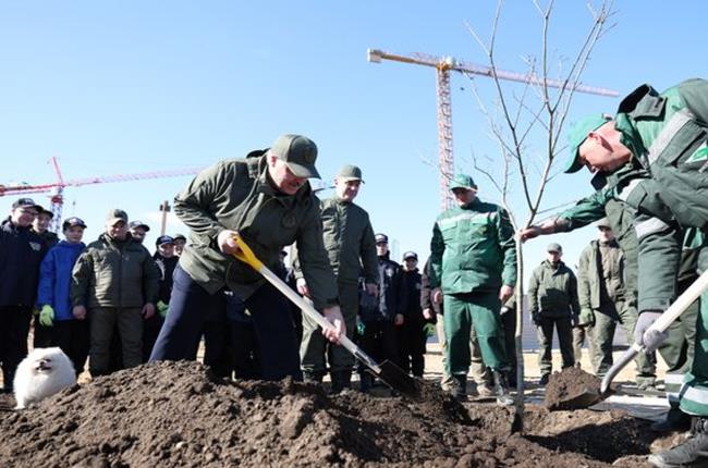 Белорусы активно поддержали Республиканский субботник