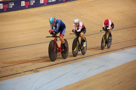 Белорусы взяли четыре медали на международных соревнованиях по велоспорту на треке 