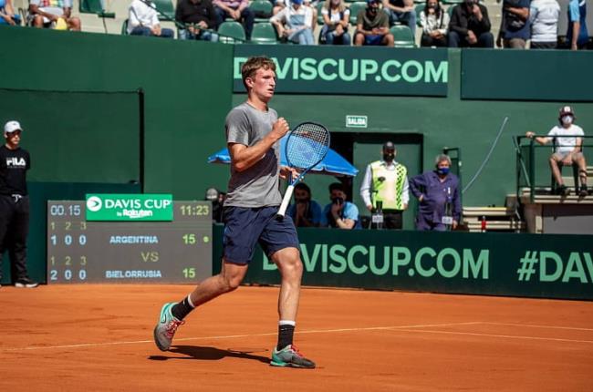 Даниил Остапенков вышел в четвертьфинал турнира ITF в Тунисе 