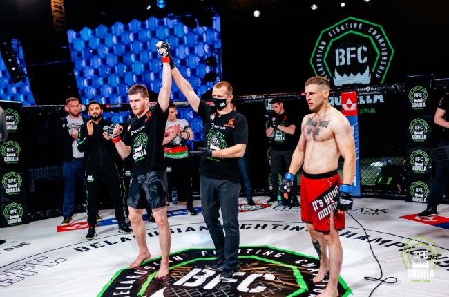 Денис Магер сразится за пояс чемпиона лиги H2H