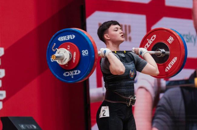 Диана Мойсеевич заняла третье место на Кубка сильнейших спортсменов по тяжелой атлетике