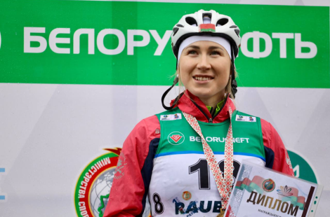 Динара Смольская победила в спринте на чемпионате Беларуси по летнему биатлону 