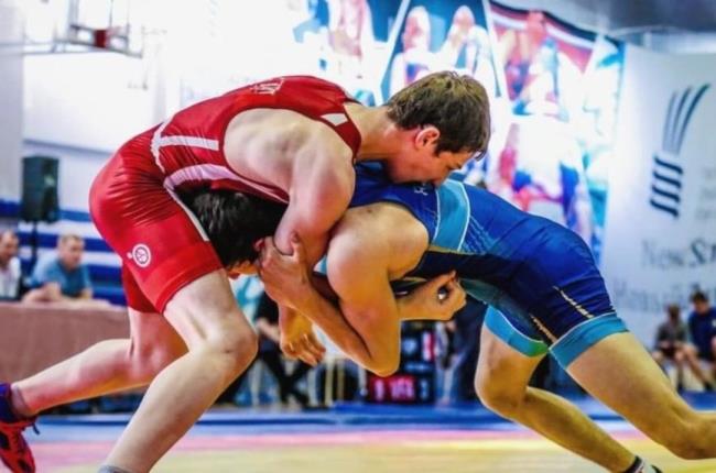 Дмитрий Зарубский поспорит за бронзовую медаль чемпионата Европы по борьбе