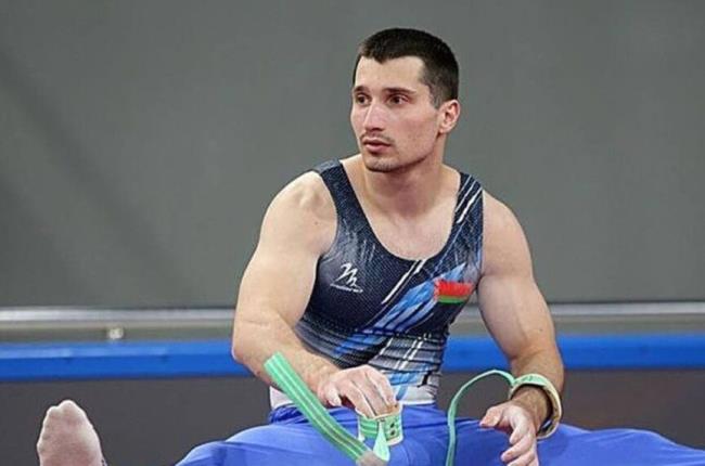 Егор Шарамков завоевал бронзовую медаль в опорном прыжке на Кубке мира в Баку