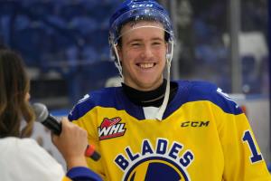 Егор Сидоров признан первой звездой матча в WHL