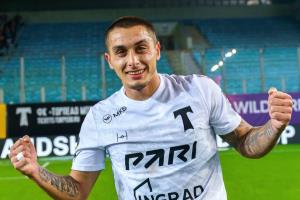 Гол Романа Юзепчука принёс московскому «Торпедо» победу над «Акроном» (1:0)