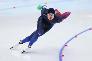 Игнат Головатюк одержал победу на финальном этапе Кубка России по конькобежному спорту
