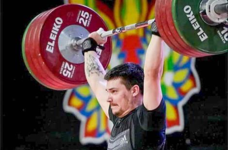 Игнатий Палюковец – серебряный призер юниорского чемпионата Европы по тяжелой атлетике