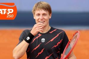 Илья Ивашко стал победителем турнира ITF в Китае 