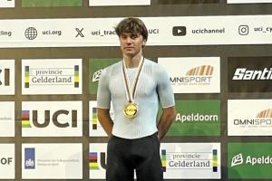 Илья Слесаренко - обладатель бронзовой награды юниорского чемпионата мира по велоспорту в Апельдорне 