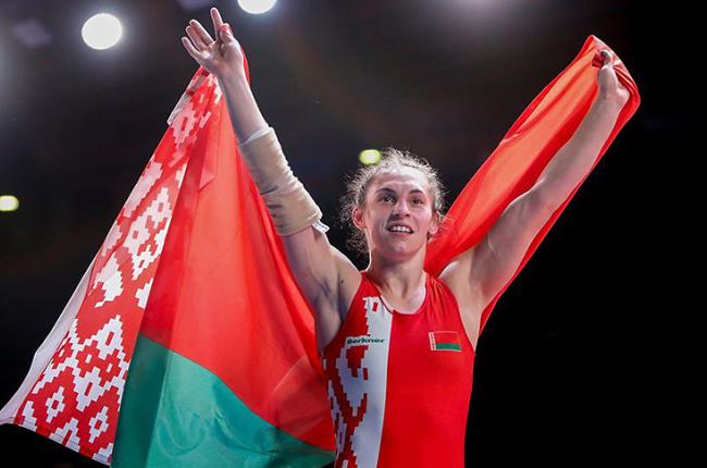 Ирина Курочкина и Ванесса Колодинская вышли в финал чемпионата Европы по борьбе