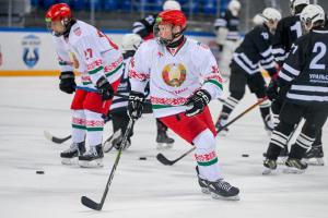 Юношеская сборная Беларуси (U-17) по хоккею вышла в полуфинал Кубка чемпионов