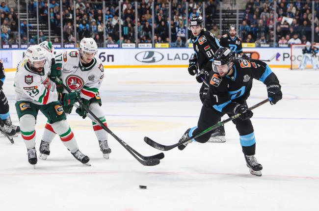 Хоккеисты минского «Динамо» потерпели поражение от «Ак Барса» (4:5, в овертайме)