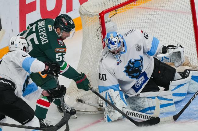 Хоккеисты минского «Динамо» проиграли «Ак Барсу» в третьем подряд матче четвертьфинальной серии Кубка Гагарина