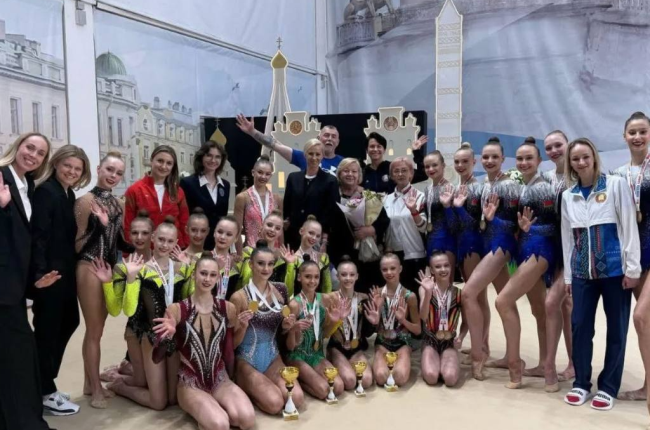 Минские гимнастки победили команду Санкт-Петербурга в матчевой встрече