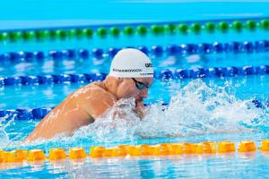 На чемпионате Европы по водным видам спорта в Париже стартовал турнир пловцов. 