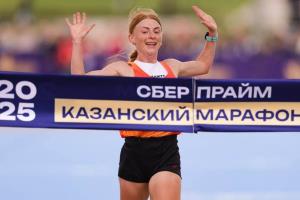Нина Савина – победительница полумарафона в Казани