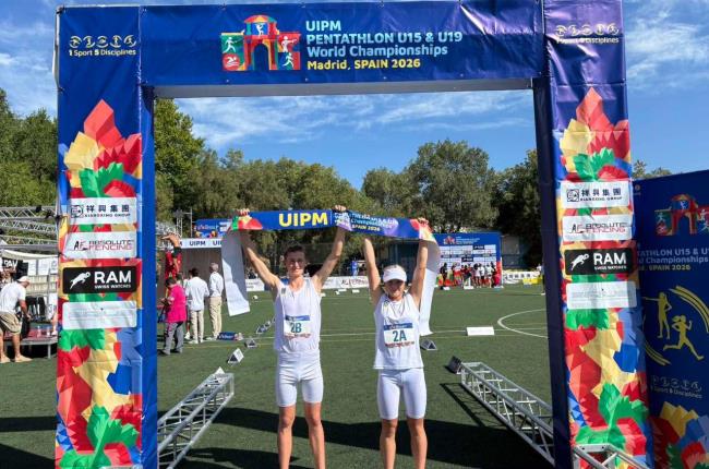 Пятиборцы Клим Гнедчик и Алиса Квашневская стали чемпионами мира-U15 в миксте