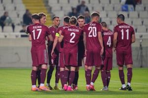 Сборная Беларуси по футболу поднялась на одну позицию в рейтинге ФИФА