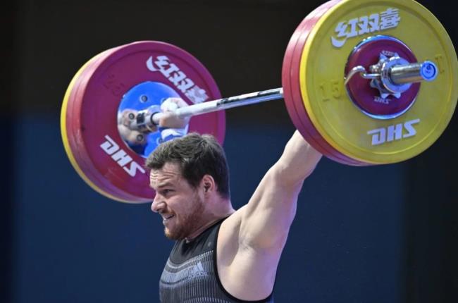 Тяжелоатлет Петр Асаенок стал чемпионом II Игр Стран СНГ 