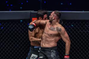 Турнир Bad Blood One FC: Дождались титульного противостояния в тяжёлом весе