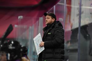 Вадим КЛЯВЗО: девушки хотят играть в хоккей