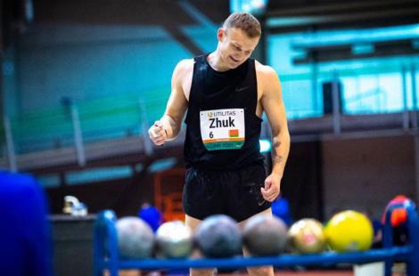 Виталий Жук стал победителем на Кубке России по лёгкой атлетике