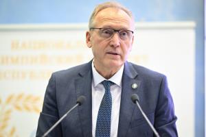 Владимир Ващенко продолжит возглавлять федерацию волейбола